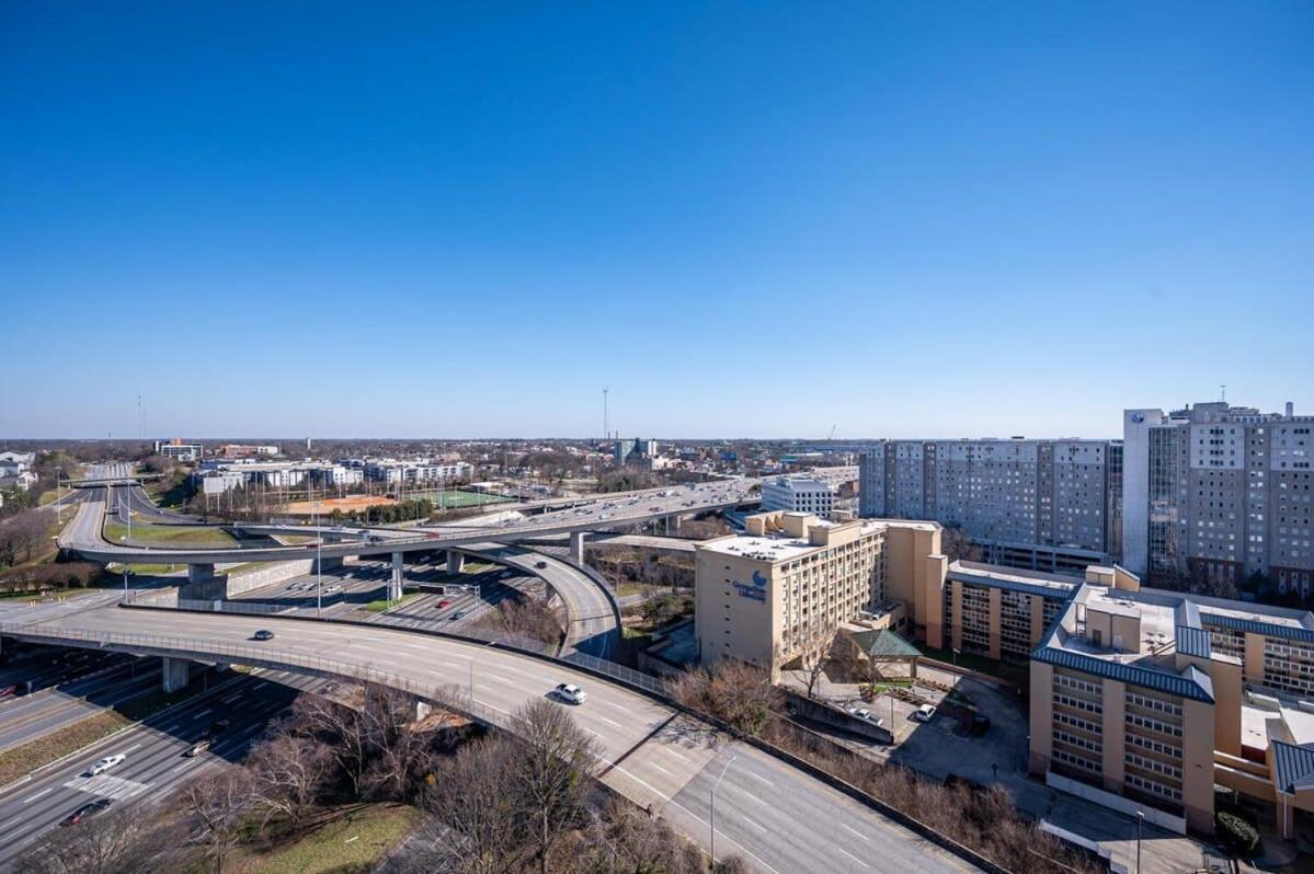 Heart Atl Downtown High Rise 2B2B Condo Lm2206 Atlanta Exterior photo